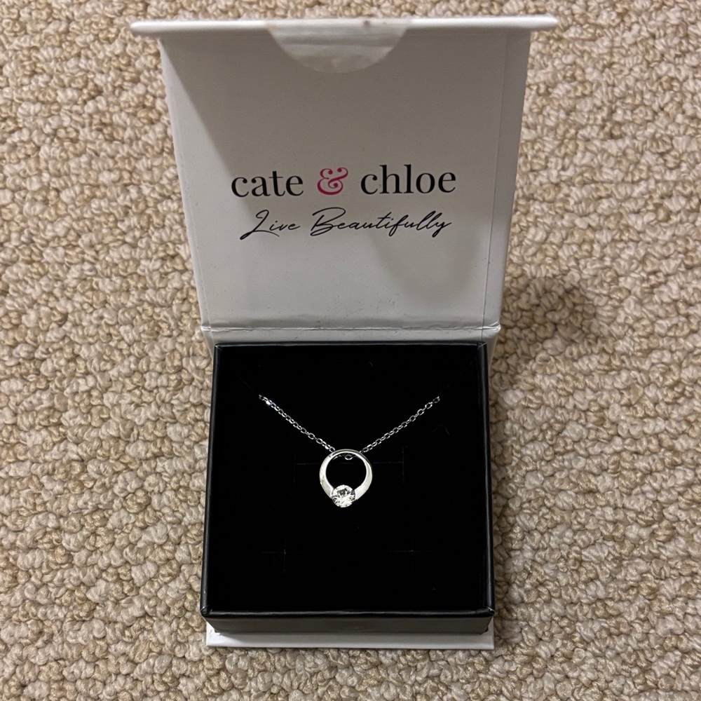 Cate & Chloe Dahlia Necklace
